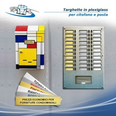 Targhette in plexiglass per citofono e posta con angoli arrotondati o retti